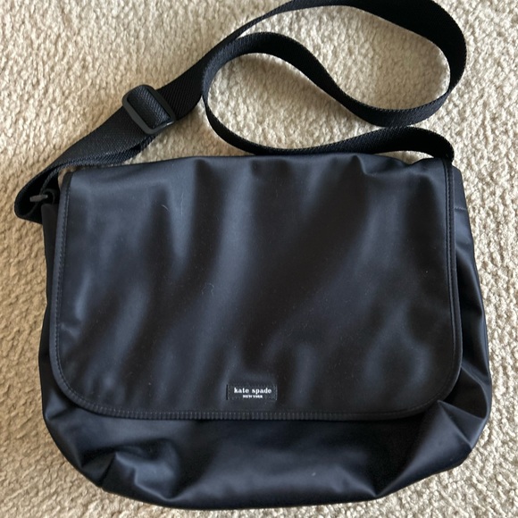 kate spade Handbags - Vintage 2k nylon KATE SPADE crossbodybag Messenger Bag